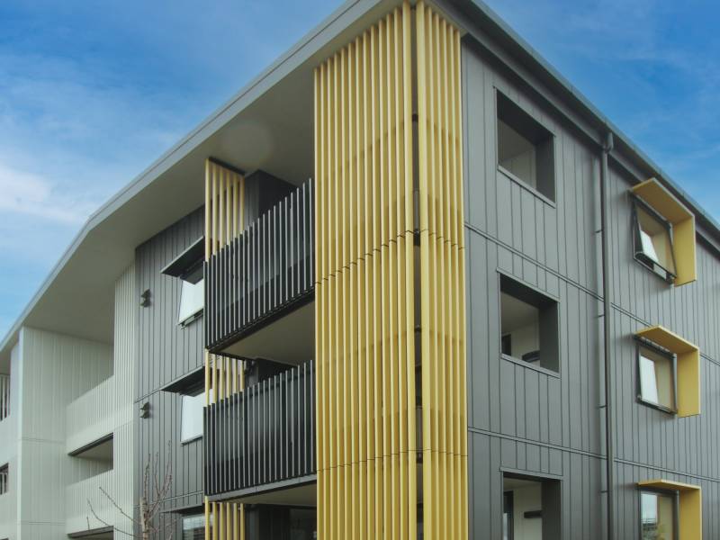 Soho Louvres - SHS Angle